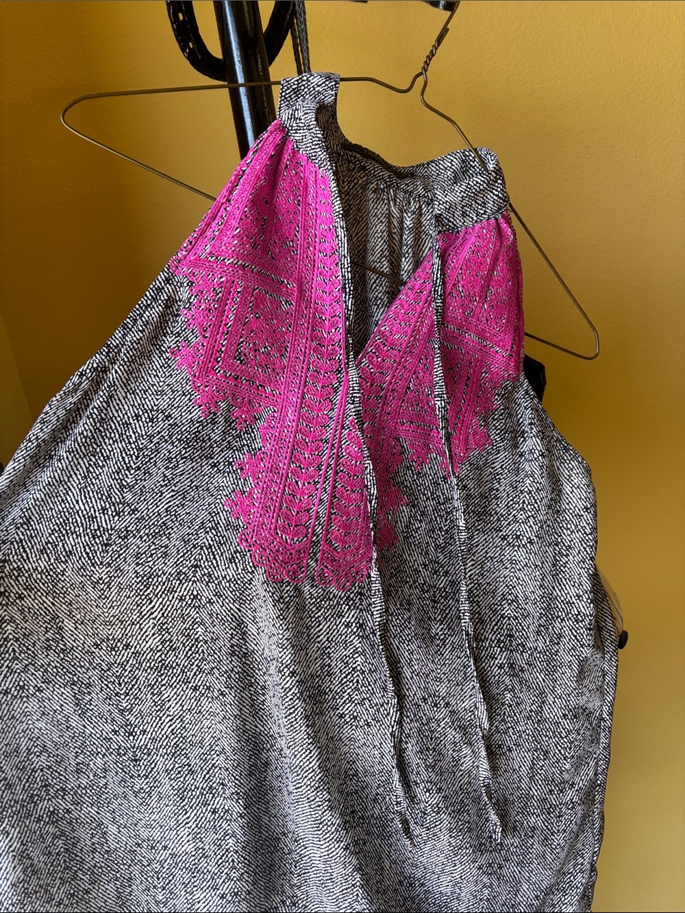 THML Black-and-White Halter Camisole with Bright Pink Embroidered Yoke
